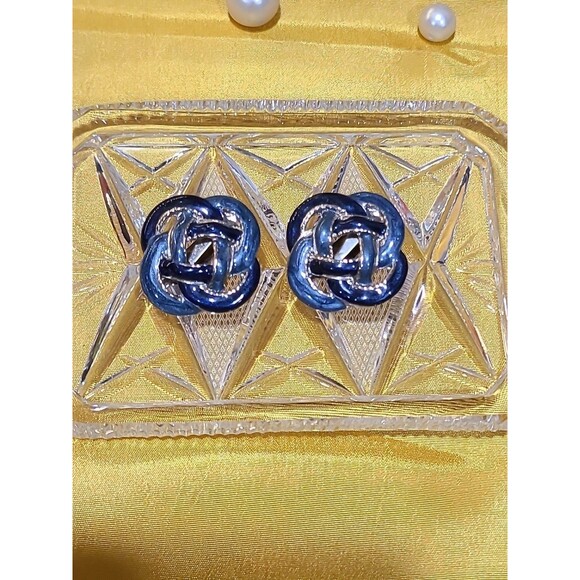 VINTAGE BLUE CELTIC IRISH KNOTS LARGE CLIP ON EARRINGS - Picture 4 of 8